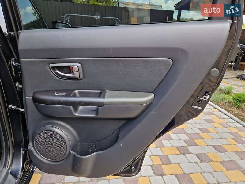 Позашляховик / Кросовер Kia Soul 2010 в Вінниці