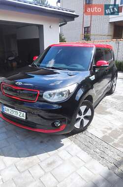 Позашляховик / Кросовер Kia Soul 2014 в Житомирі