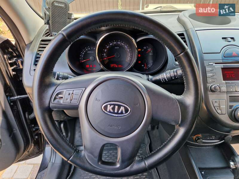 Позашляховик / Кросовер Kia Soul 2010 в Вінниці