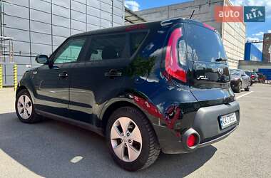 Внедорожник / Кроссовер Kia Soul 2015 в 
