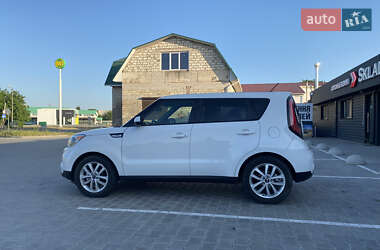 Внедорожник / Кроссовер Kia Soul 2016 в 