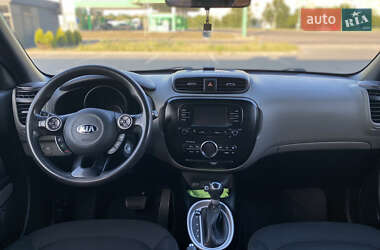 Внедорожник / Кроссовер Kia Soul 2016 в 