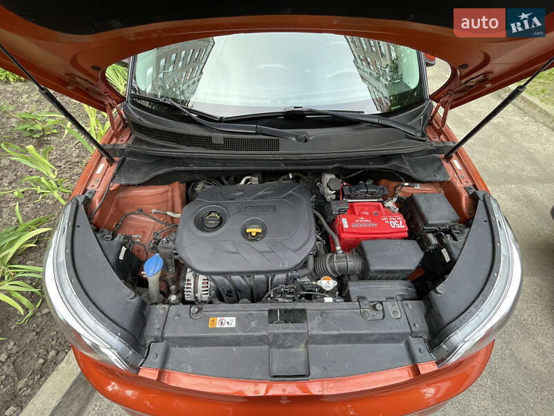 Внедорожник / Кроссовер Kia Soul 2017 в Ровно