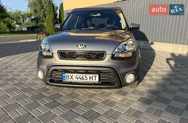 Внедорожник / Кроссовер Kia Soul 2013 в Хмельницком