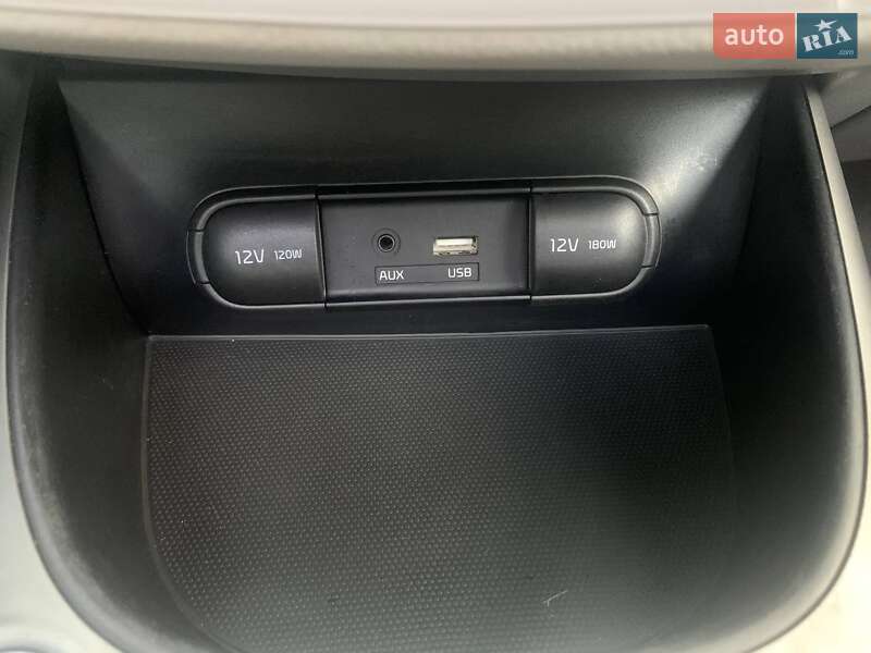 Внедорожник / Кроссовер Kia Soul 2015 в Львове фото 40 Внедорожник / Кроссовер Kia Soul 2015 в Львове