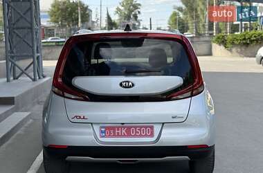 Внедорожник / Кроссовер Kia Soul 2020 в 