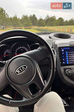 Внедорожник / Кроссовер Kia Soul 2011 в 