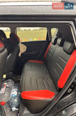 Внедорожник / Кроссовер Kia Soul 2011 в 
