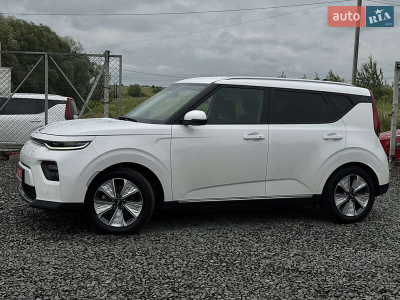 Позашляховик / Кросовер Kia Soul 2021 в Львові