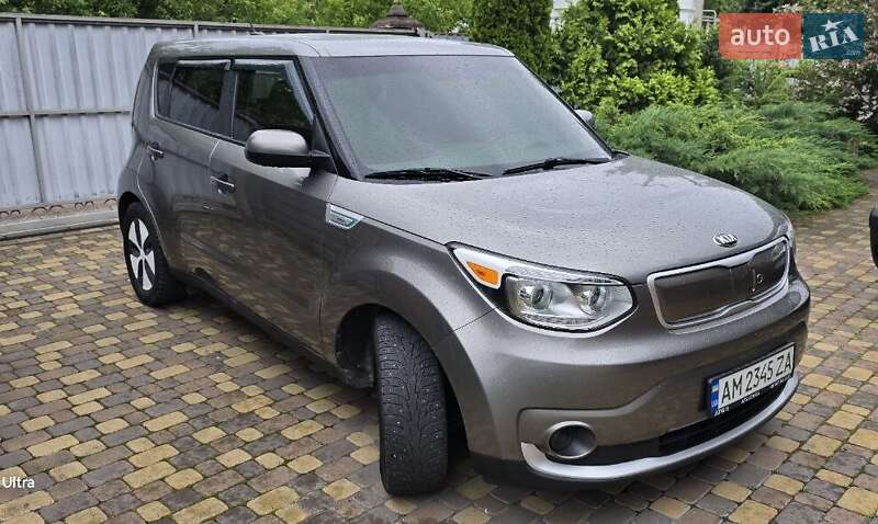 Внедорожник / Кроссовер Kia Soul 2017 в Житомире фото Внедорожник / Кроссовер Kia Soul 2017 в Житомире