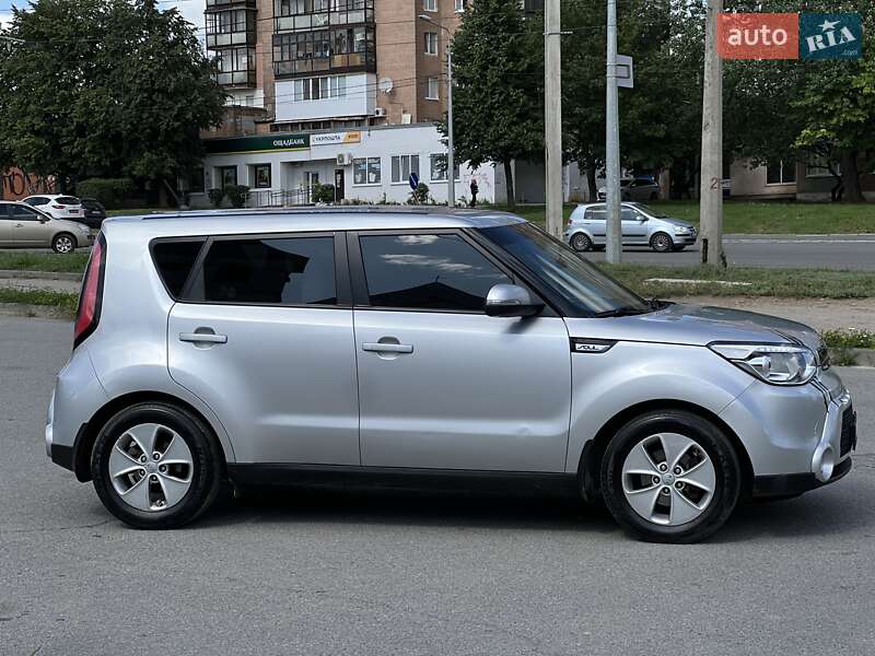 Внедорожник / Кроссовер Kia Soul 2014 в Харькове