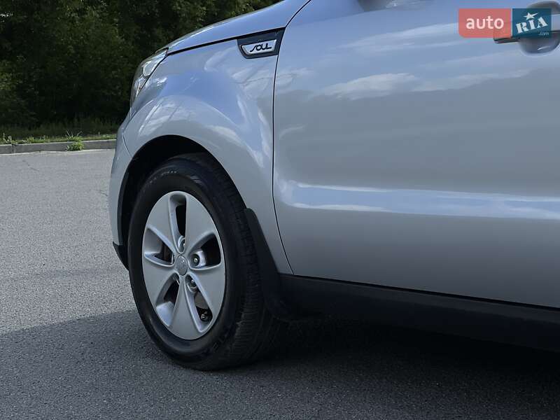 Внедорожник / Кроссовер Kia Soul 2014 в Харькове
