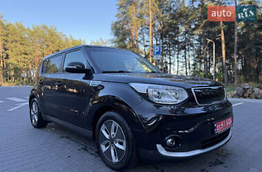 Внедорожник / Кроссовер Kia Soul 2015 в Луцке