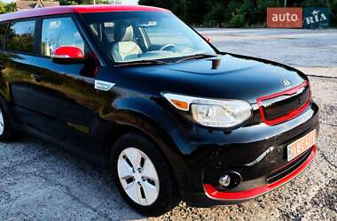Внедорожник / Кроссовер Kia Soul 2016 в Ровно