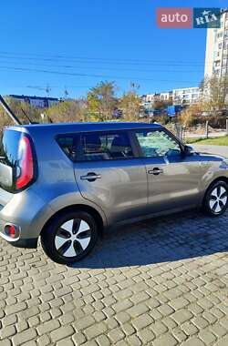 Внедорожник / Кроссовер Kia Soul 2015 в Львове