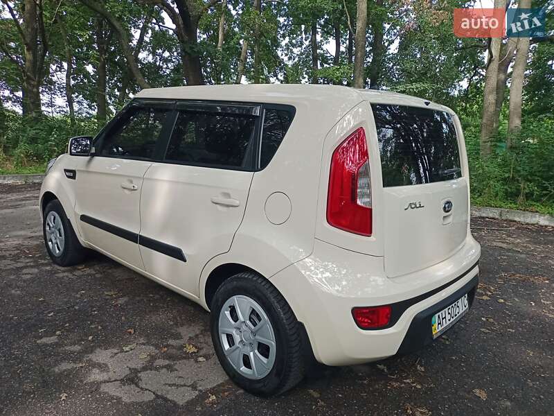 Внедорожник / Кроссовер Kia Soul 2012 в Полтаве