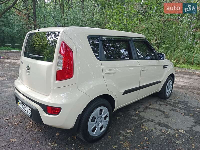 Внедорожник / Кроссовер Kia Soul 2012 в Полтаве
