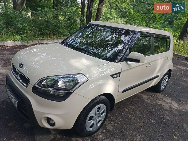 Внедорожник / Кроссовер Kia Soul 2012 в Полтаве