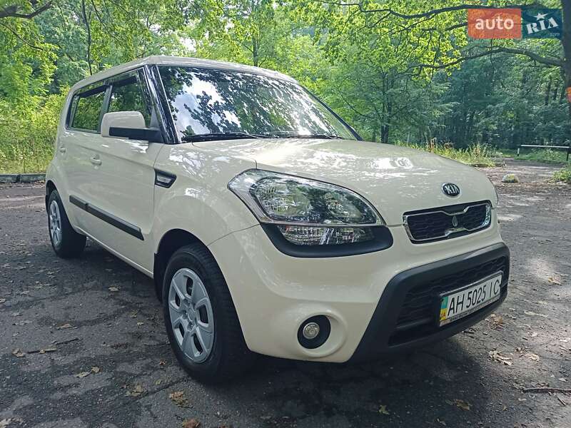 Внедорожник / Кроссовер Kia Soul 2012 в Полтаве