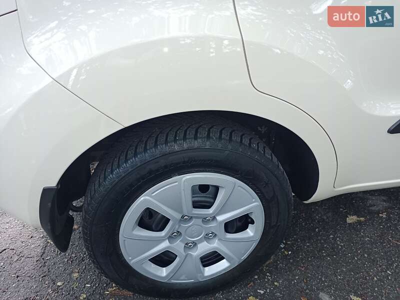 Внедорожник / Кроссовер Kia Soul 2012 в Полтаве
