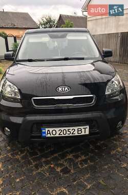 Внедорожник / Кроссовер Kia Soul 2010 в Тячеве