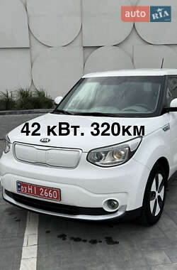 Позашляховик / Кросовер Kia Soul 2016 в Луцьку