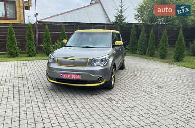 Внедорожник / Кроссовер Kia Soul 2016 в Киеве