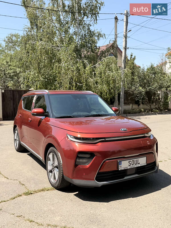 Внедорожник / Кроссовер Kia Soul 2020 в 