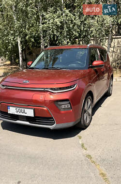 Внедорожник / Кроссовер Kia Soul 2020 в 