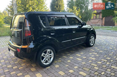 Позашляховик / Кросовер Kia Soul 2010 в Харкові