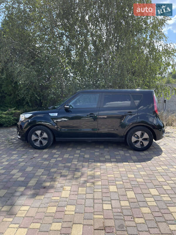 Внедорожник / Кроссовер Kia Soul 2016 в Днепре фото 8 Внедорожник / Кроссовер Kia Soul 2016 в Днепре