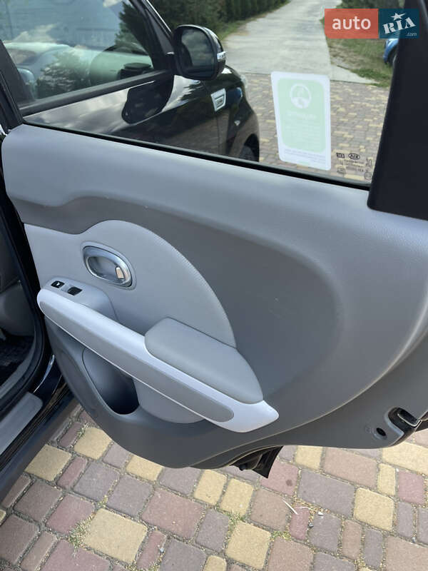 Внедорожник / Кроссовер Kia Soul 2016 в Днепре фото 31 Внедорожник / Кроссовер Kia Soul 2016 в Днепре