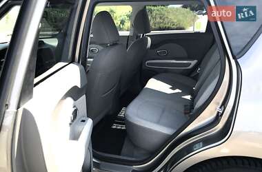 Внедорожник / Кроссовер Kia Soul 2015 в 