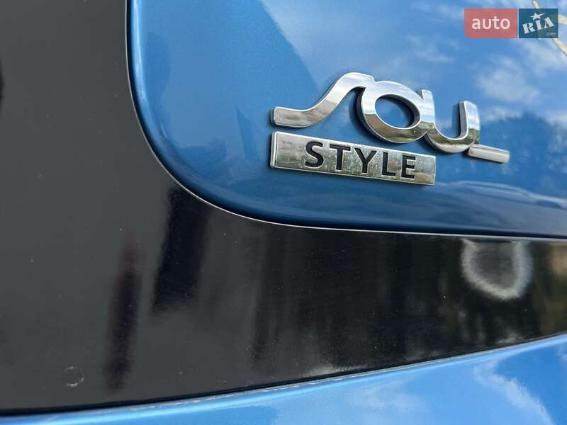 Внедорожник / Кроссовер Kia Soul 2015 в Луцке