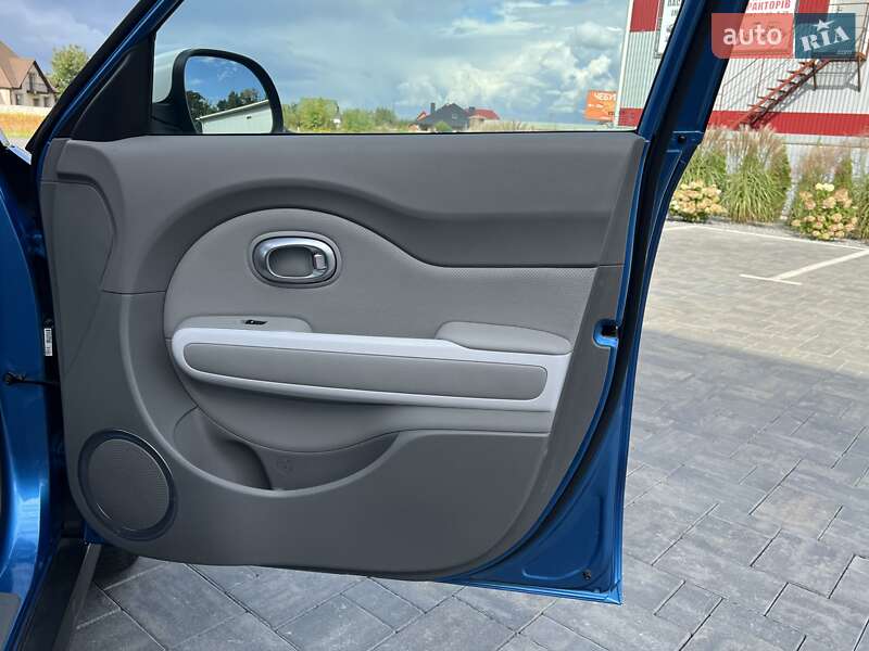 Внедорожник / Кроссовер Kia Soul 2015 в Луцке