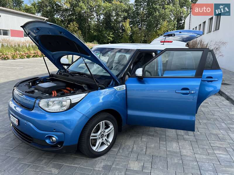 Внедорожник / Кроссовер Kia Soul 2015 в Луцке