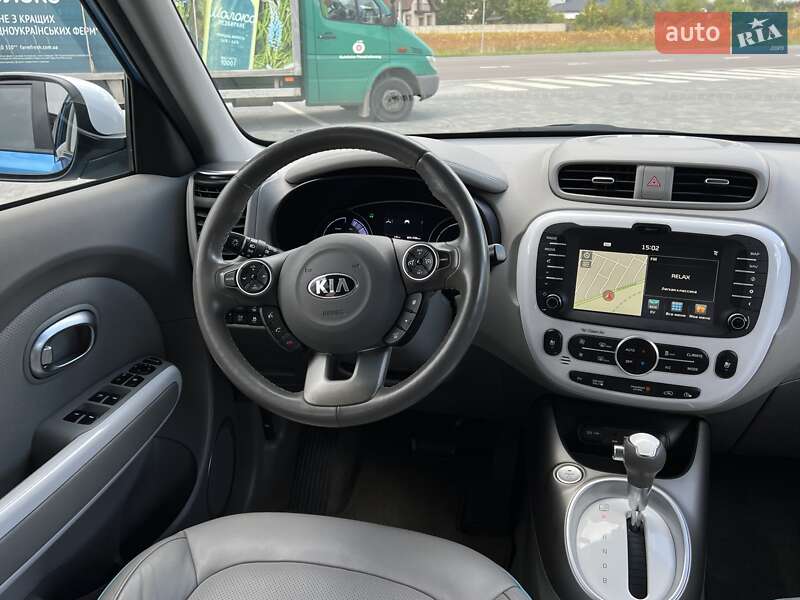 Внедорожник / Кроссовер Kia Soul 2015 в Луцке