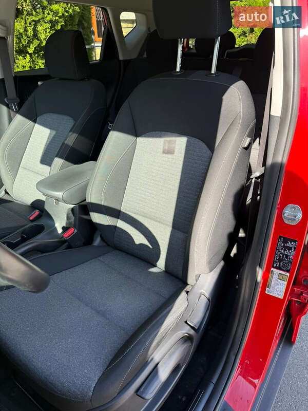 Позашляховик / Кросовер Kia Soul 2020 в Чернівцях