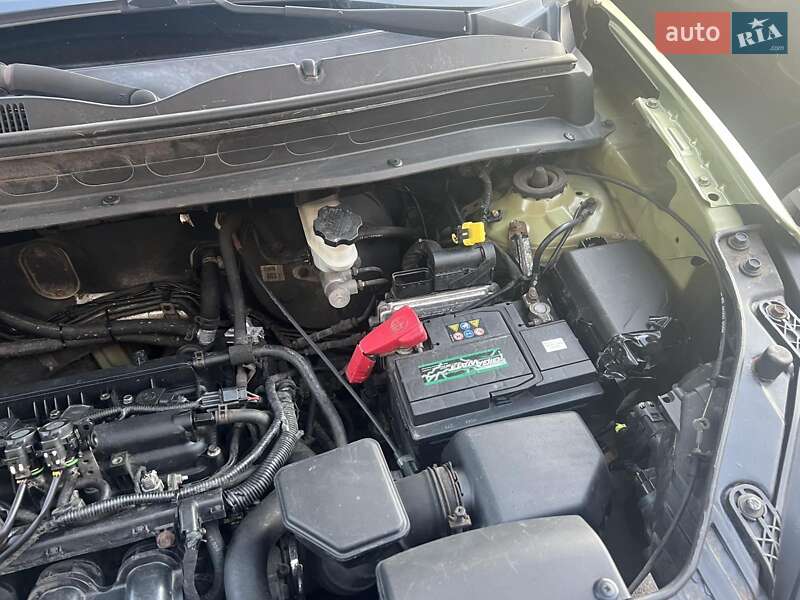 Позашляховик / Кросовер Kia Soul 2009 в Черкасах