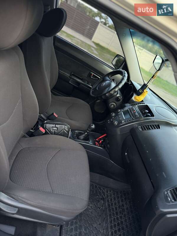 Внедорожник / Кроссовер Kia Soul 2011 в Ольшанах