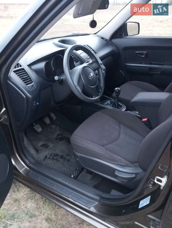 Позашляховик / Кросовер Kia Soul 2011 в Голованівську фото 4 Позашляховик / Кросовер Kia Soul 2011 в Голованівську