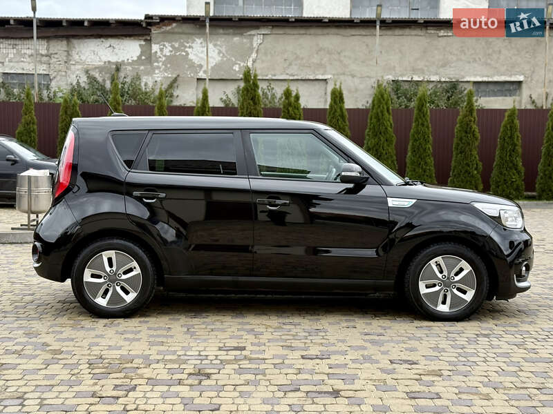 Позашляховик / Кросовер Kia Soul 2018 в Тернополі