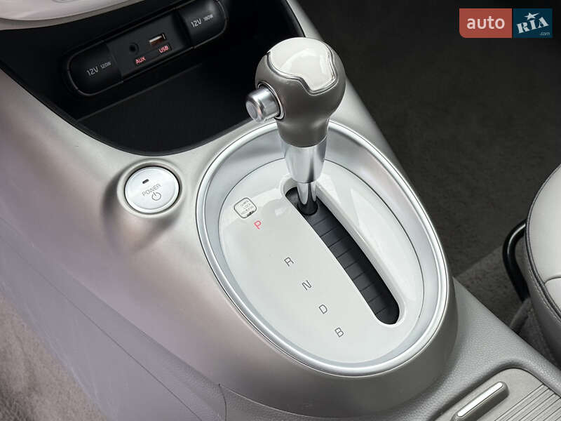 Позашляховик / Кросовер Kia Soul 2018 в Тернополі