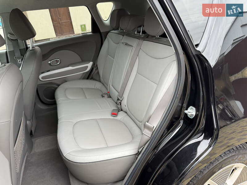 Позашляховик / Кросовер Kia Soul 2018 в Тернополі