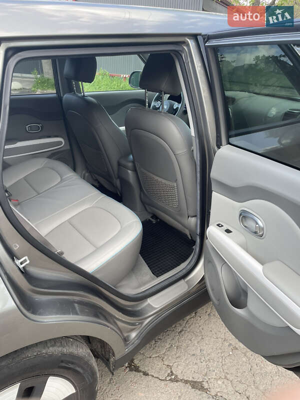 Позашляховик / Кросовер Kia Soul 2016 в Рівному фото 22 Позашляховик / Кросовер Kia Soul 2016 в Рівному