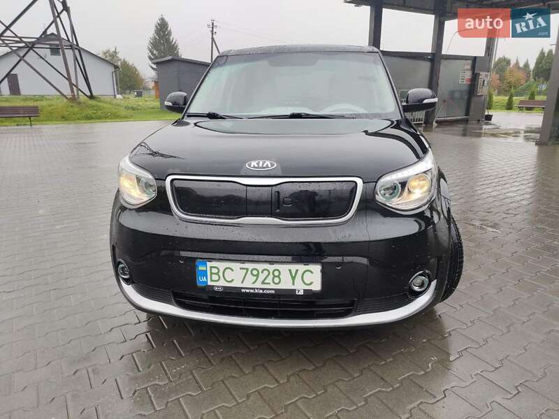 Позашляховик / Кросовер Kia Soul 2017 в Львові