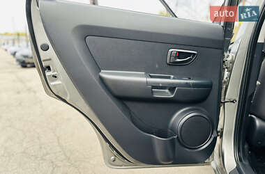 Внедорожник / Кроссовер Kia Soul 2011 в 