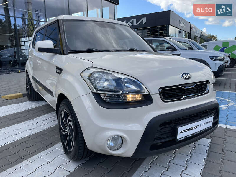 Позашляховик / Кросовер Kia Soul 2012 в Одесі