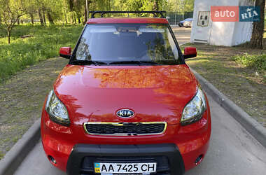 Позашляховик / Кросовер Kia Soul 2011 в Києві