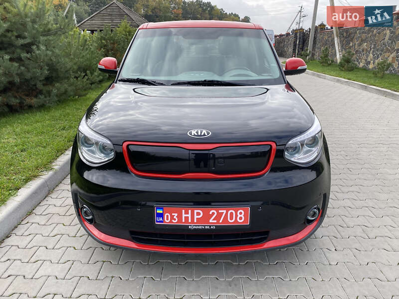 Внедорожник / Кроссовер Kia Soul 2016 в Луцке